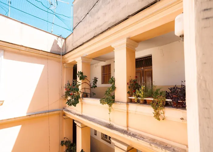 Casa - Stylish Two Bedroom In The Heart Of Trastevere Apartment Rom